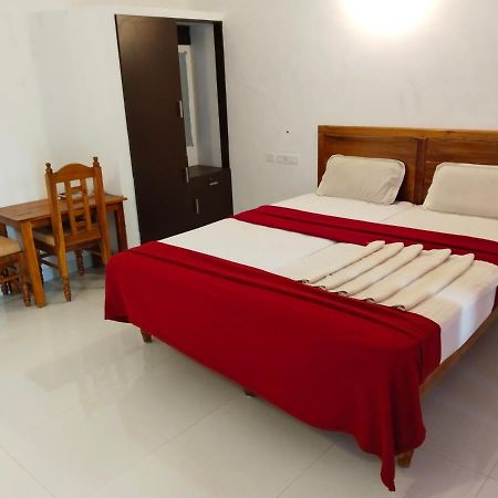 טריואנדרום Hotel Neptune Kovalam מראה חיצוני תמונה